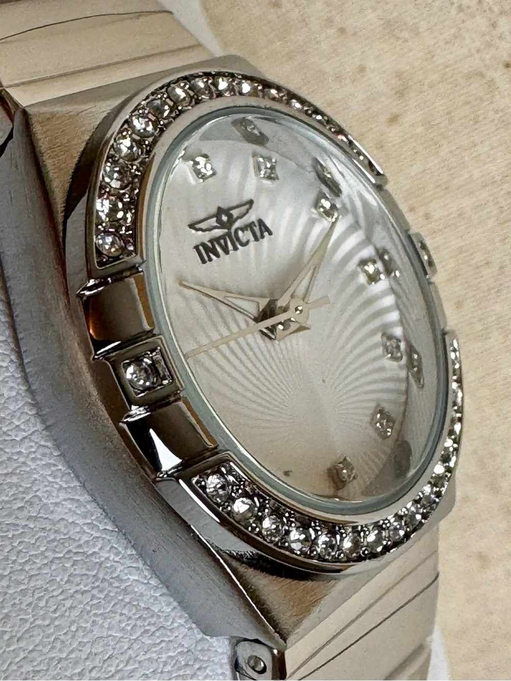 Invicta angel silver